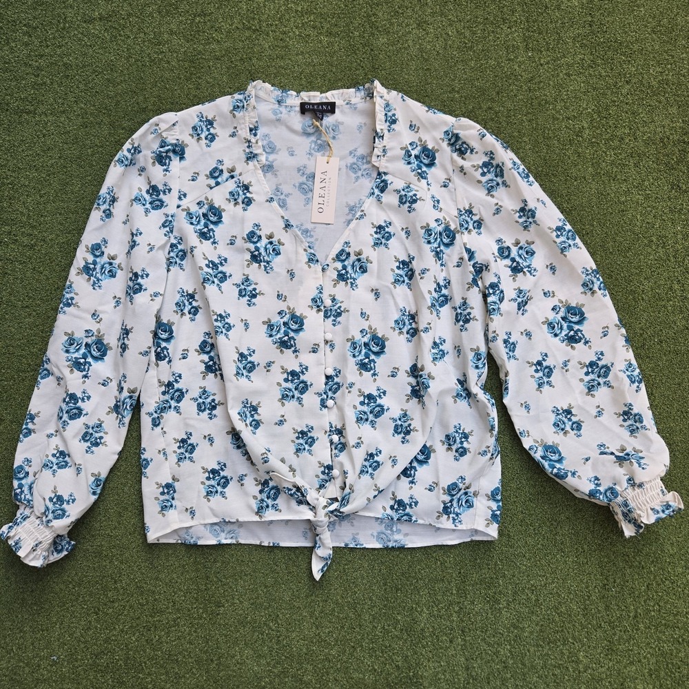Oleana Top Women's Medium Cream/blue Floral Botton Up Tie Front